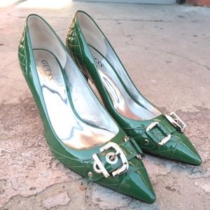 GUESS BY MARCIANO Green CARRIE Pointy chrome heels